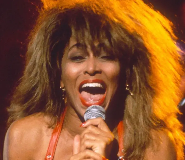 top-10-iconic-female-singers-of-the-80s-the-80s-ruled-vrogue-co